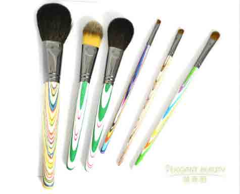 貴的化妝刷與便宜的化妝刷相比有什么區別？